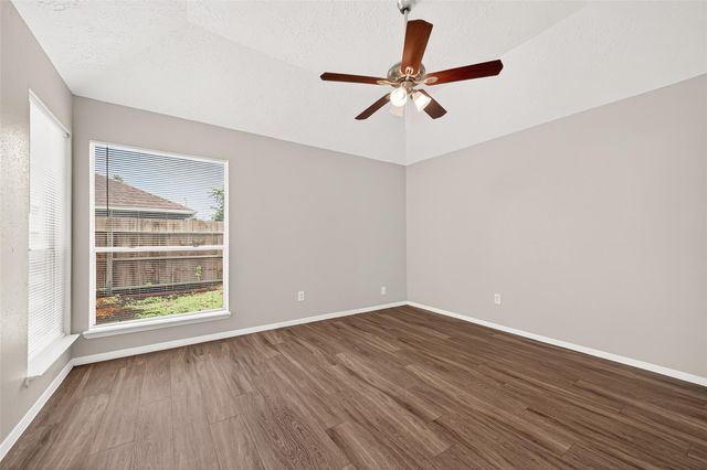 13215 Vista Oro Drive, Houston, TX 77041