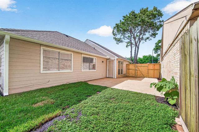 13215 Vista Oro Drive, Houston, TX 77041