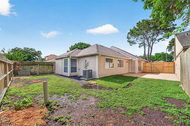 13215 Vista Oro Drive, Houston, TX 77041