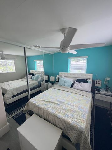 6645 Sheridan Street, Hollywood, FL 33024