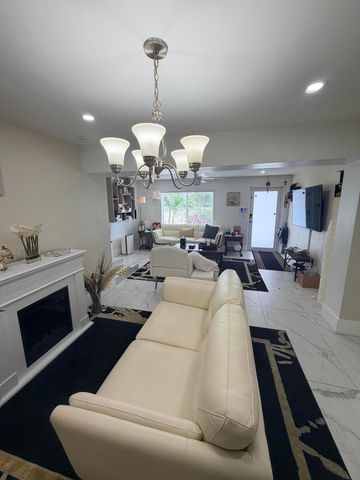6645 Sheridan Street, Hollywood, FL 33024