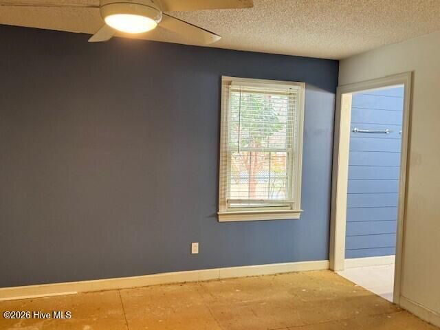 567 Ridge Drive, Winterville, NC 28590