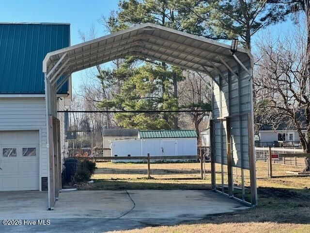 567 Ridge Drive, Winterville, NC 28590