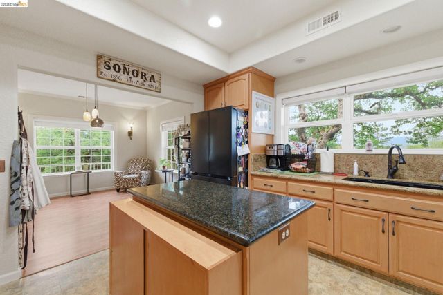 13919 Stanton Circle, Sonora, CA 95370