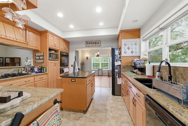 13919 Stanton Circle, Sonora, CA 95370