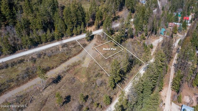 511 Midas Dr, Sagle, ID 83860 property photo