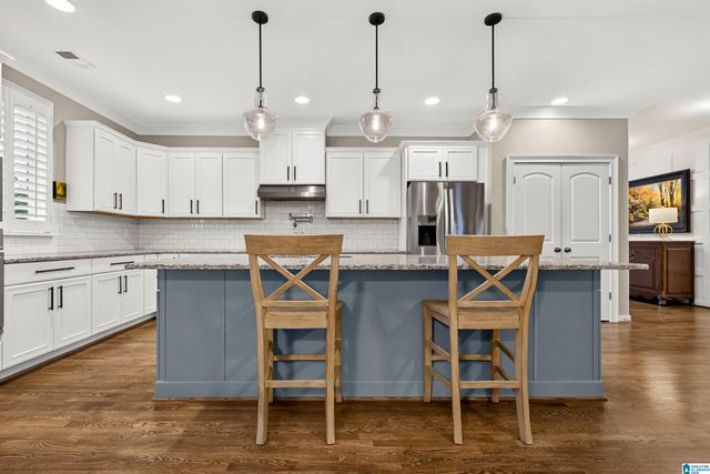 766 HAMPDEN PLACE CIRCLE, Vestavia Hills, AL 35242