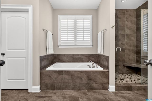 766 HAMPDEN PLACE CIRCLE, Vestavia Hills, AL 35242