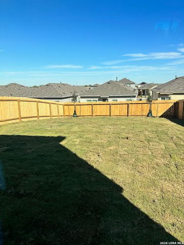 2040 Palmer Pl, Converse, TX 78109