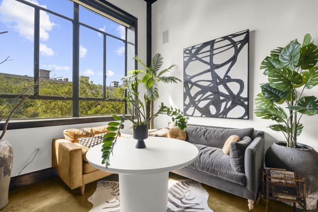 517 King Street 7, Charleston, SC 29403