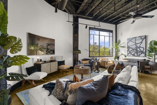 517 King Street 7, Charleston, SC 29403