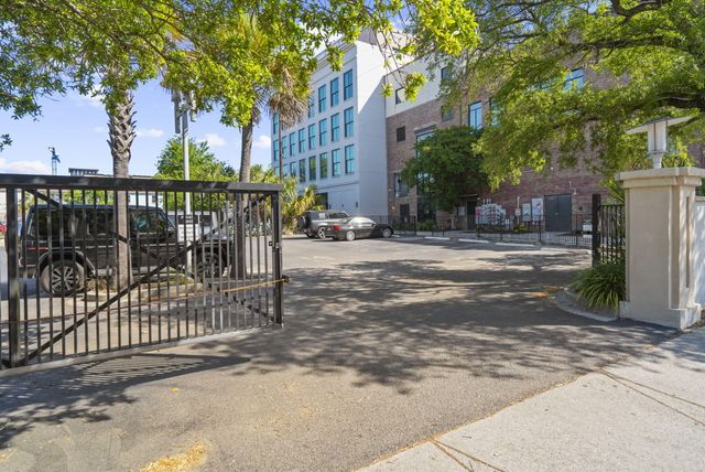 517 King Street 7, Charleston, SC 29403