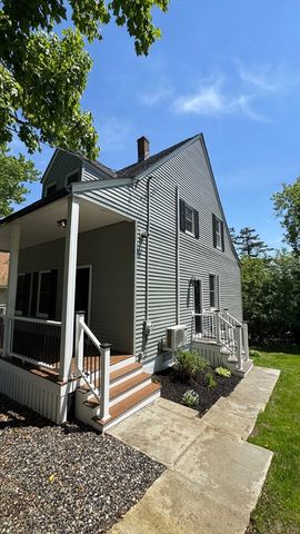 18 Baldwin St, Worcester, MA 01604
