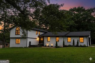 69 N Hearn Road, Ellenwood, GA 30294