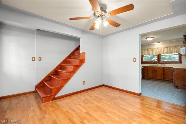 4905 Pinewood Drive, Sheffield Lake, OH 44054