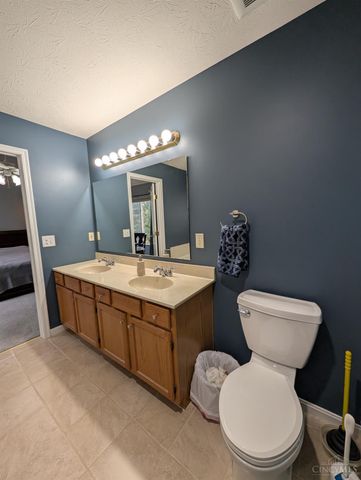 6640 Waverly Park, Morrow, OH 45152