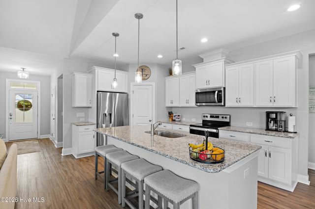 274 Langston Road, Hampstead, NC 28443