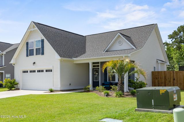 274 Langston Road, Hampstead, NC 28443