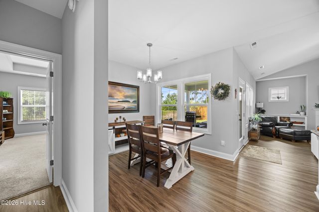 274 Langston Road, Hampstead, NC 28443