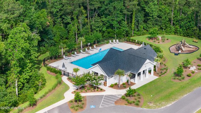 274 Langston Road, Hampstead, NC 28443