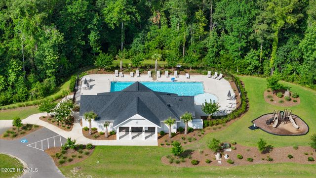 274 Langston Road, Hampstead, NC 28443