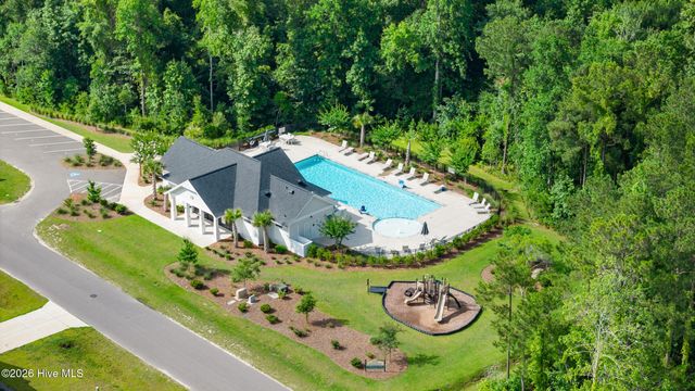 274 Langston Road, Hampstead, NC 28443