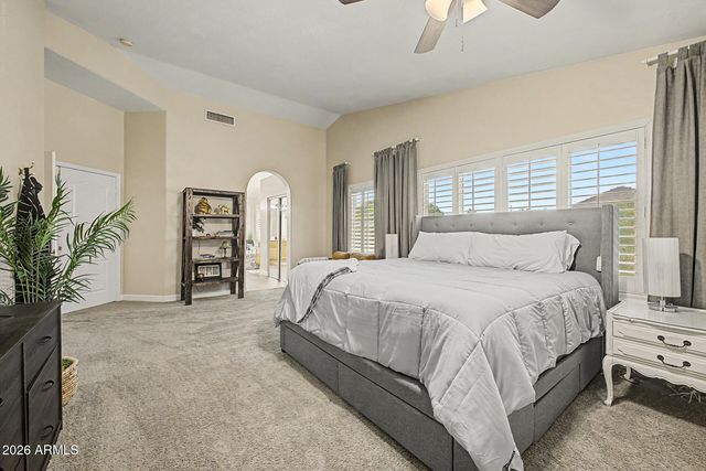 1843 E APPALOOSA Road, Gilbert, AZ 85296