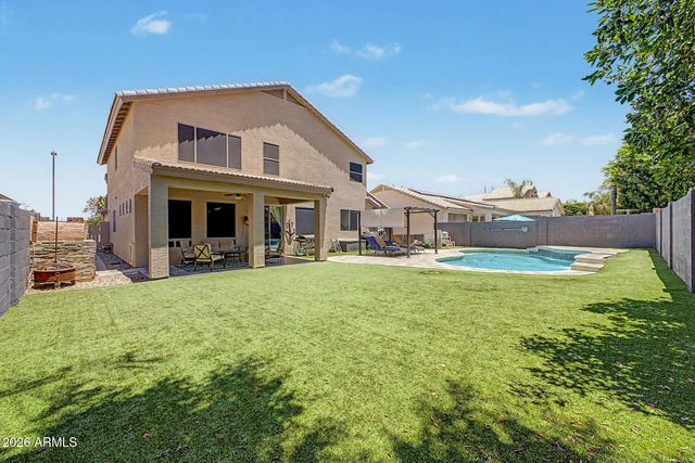 1843 E APPALOOSA Road, Gilbert, AZ 85296