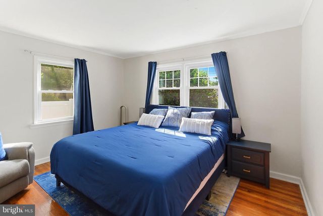20 KENWOOD TER, Hamilton, NJ 08610