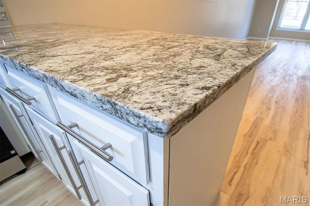 30 TARPON Court, Florissant, MO 63033