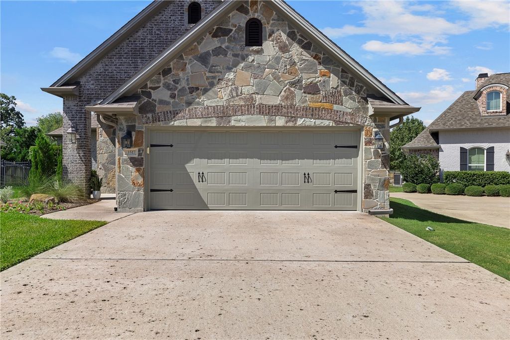 3517 Leesburg Path, Bryan, TX 77808 — photo 4