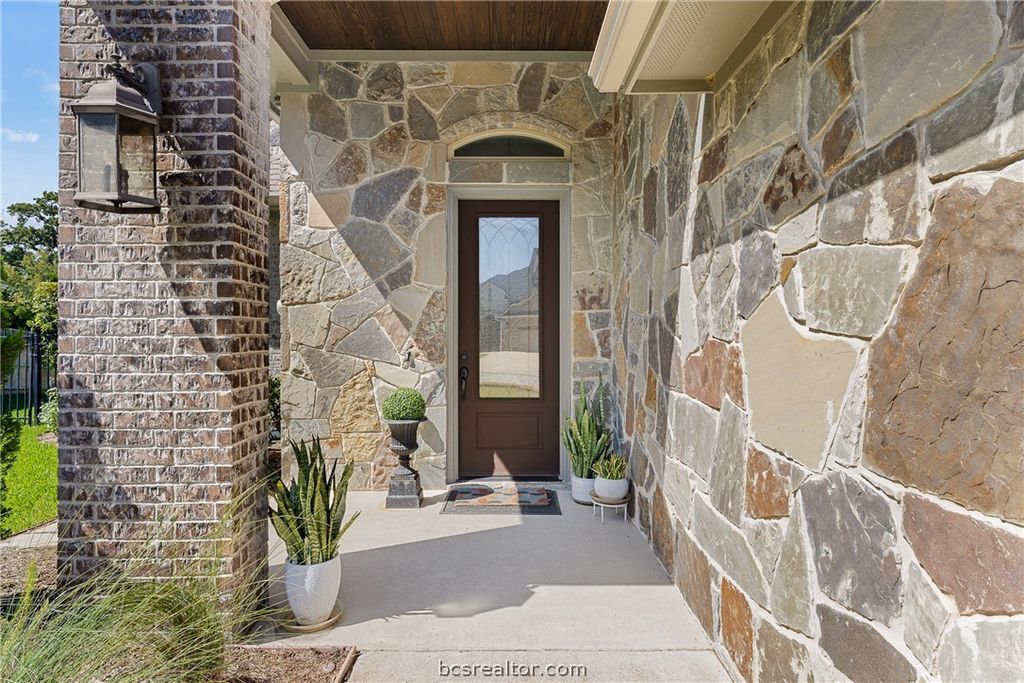3517 Leesburg Path, Bryan, TX 77808 — photo 5