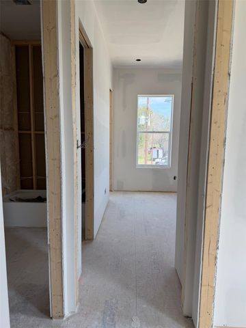 1120 Miller Road, Sealy, TX 77474