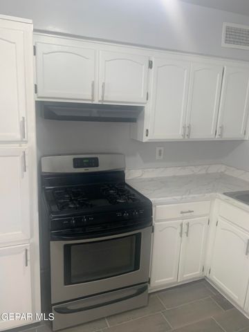 5942 FLOUNDER Drive, El Paso, TX 79924