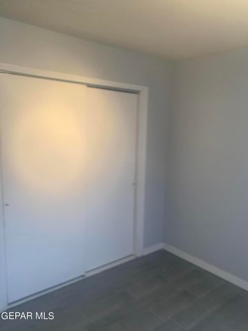 5942 FLOUNDER Drive, El Paso, TX 79924