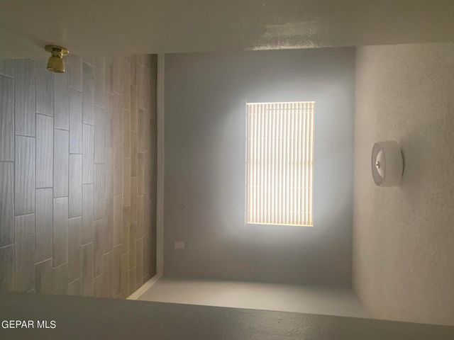 5942 FLOUNDER Drive, El Paso, TX 79924