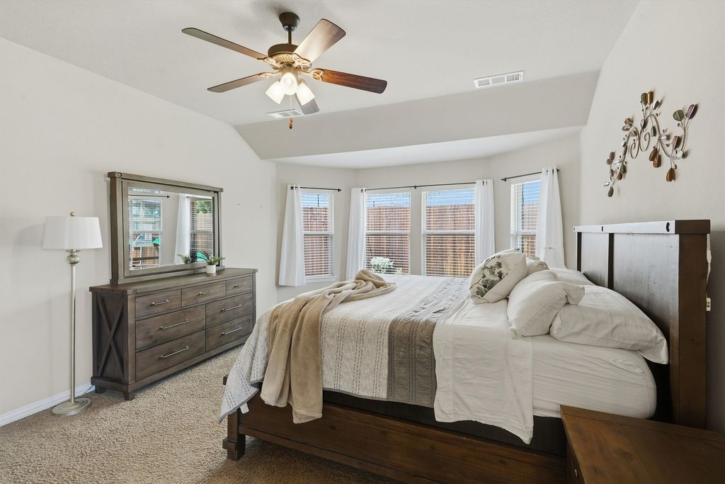 8649 Running River Lane, Fort Worth, TX 76131 — photo 4
