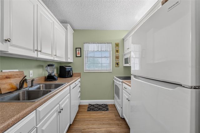4801 AIRPORT ROAD 119, Zephyrhills, FL 33542