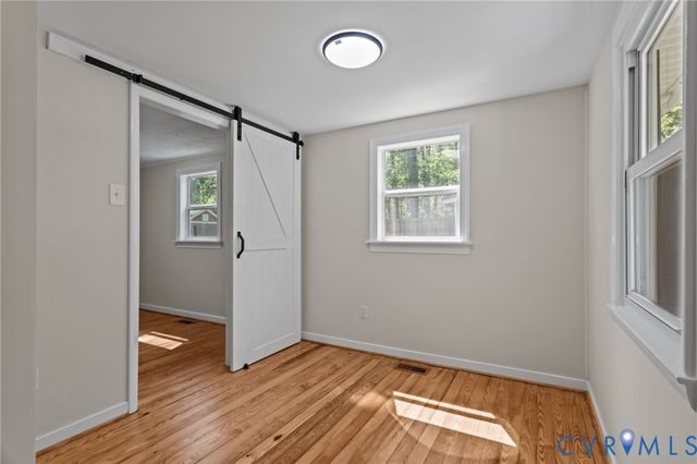 67 Deer Dr, Gum Spring, VA 23065