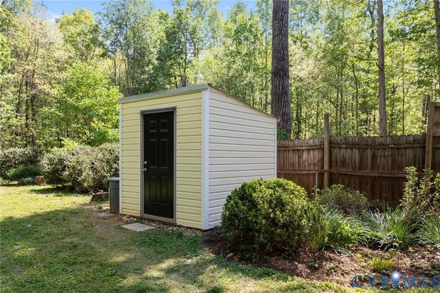 67 Deer Dr, Gum Spring, VA 23065