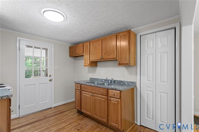67 Deer Dr, Gum Spring, VA 23065