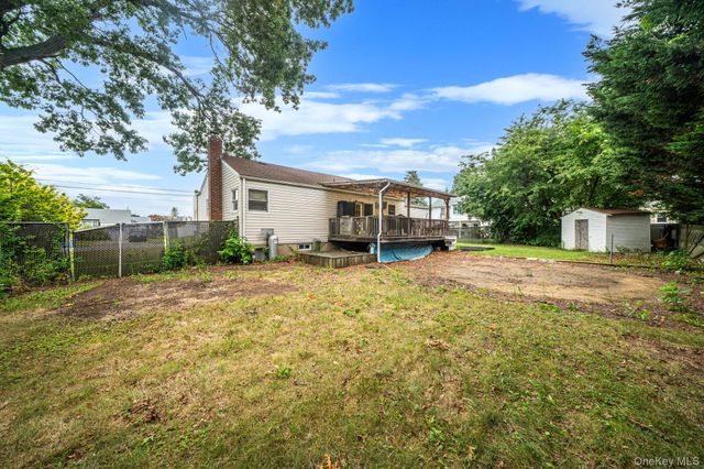 1231 10th Street, West Babylon, NY 11704