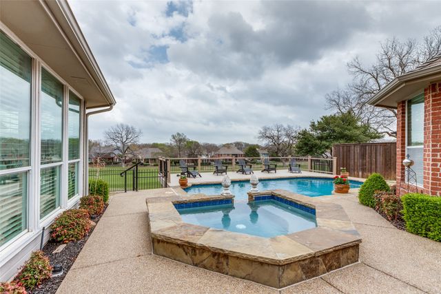 1410 Lakewood Drive, Mckinney, TX 75072