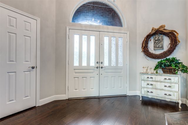 1410 Lakewood Drive, Mckinney, TX 75072