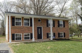 10155 TUCKER LN, White Plains, MD 20695