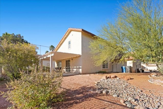 5216 Desert Star Drive, Las Vegas, NV 89130