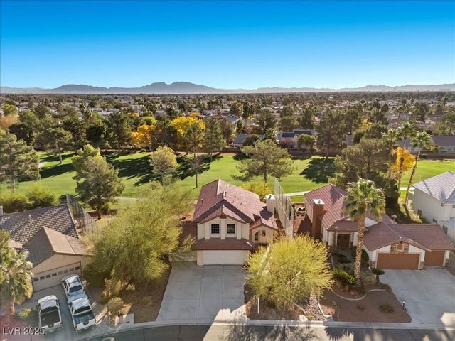 5216 Desert Star Drive, Las Vegas, NV 89130