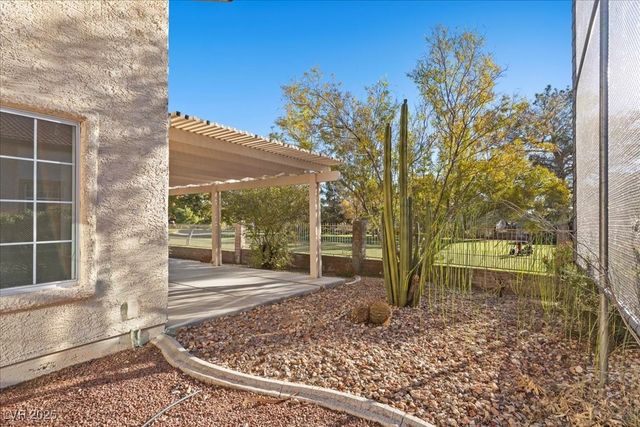 5216 Desert Star Drive, Las Vegas, NV 89130