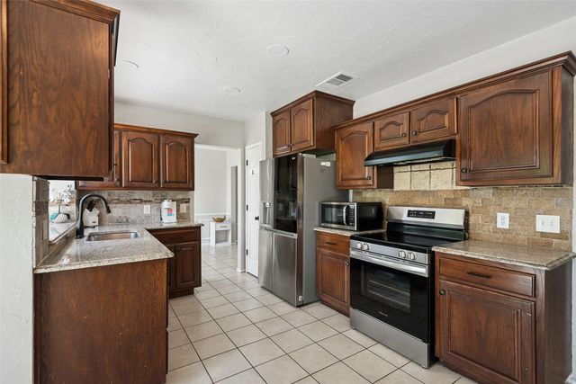 2629 Coldstream Drive, Fort Worth, TX 76123