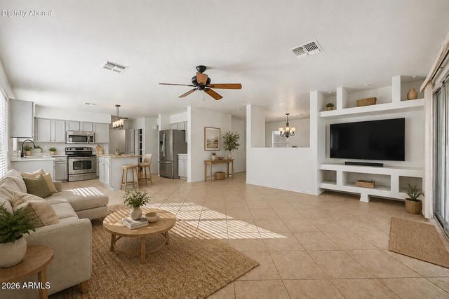 2233 E SOFT WIND Drive, Phoenix, AZ 85024